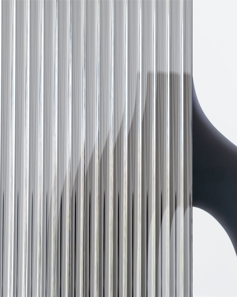 Полузеркальное рифленое «пепельное»